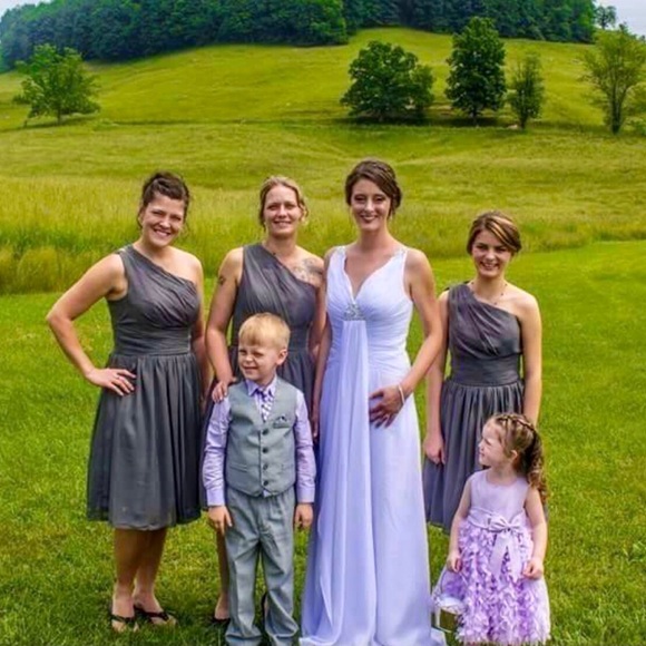 Dresses & Skirts - Formal Or Bridesmaids Dress.     Size USA 4